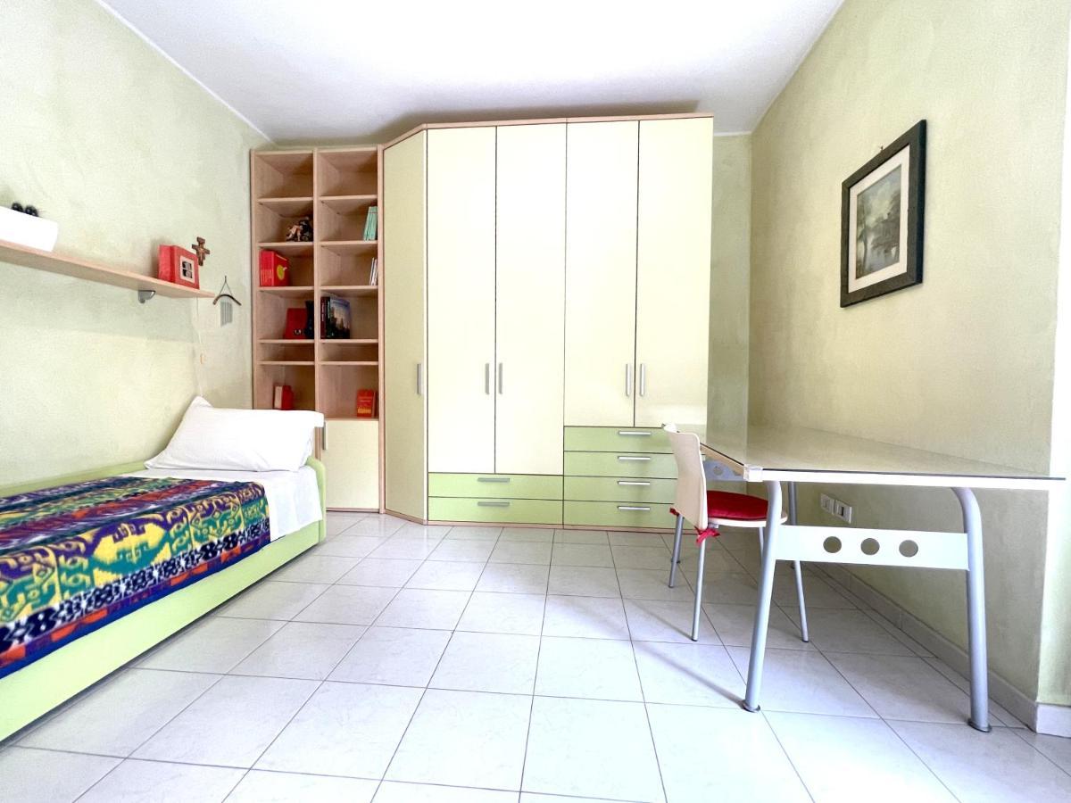 Apartment Accomodo Mib28 Bivano Navigli *